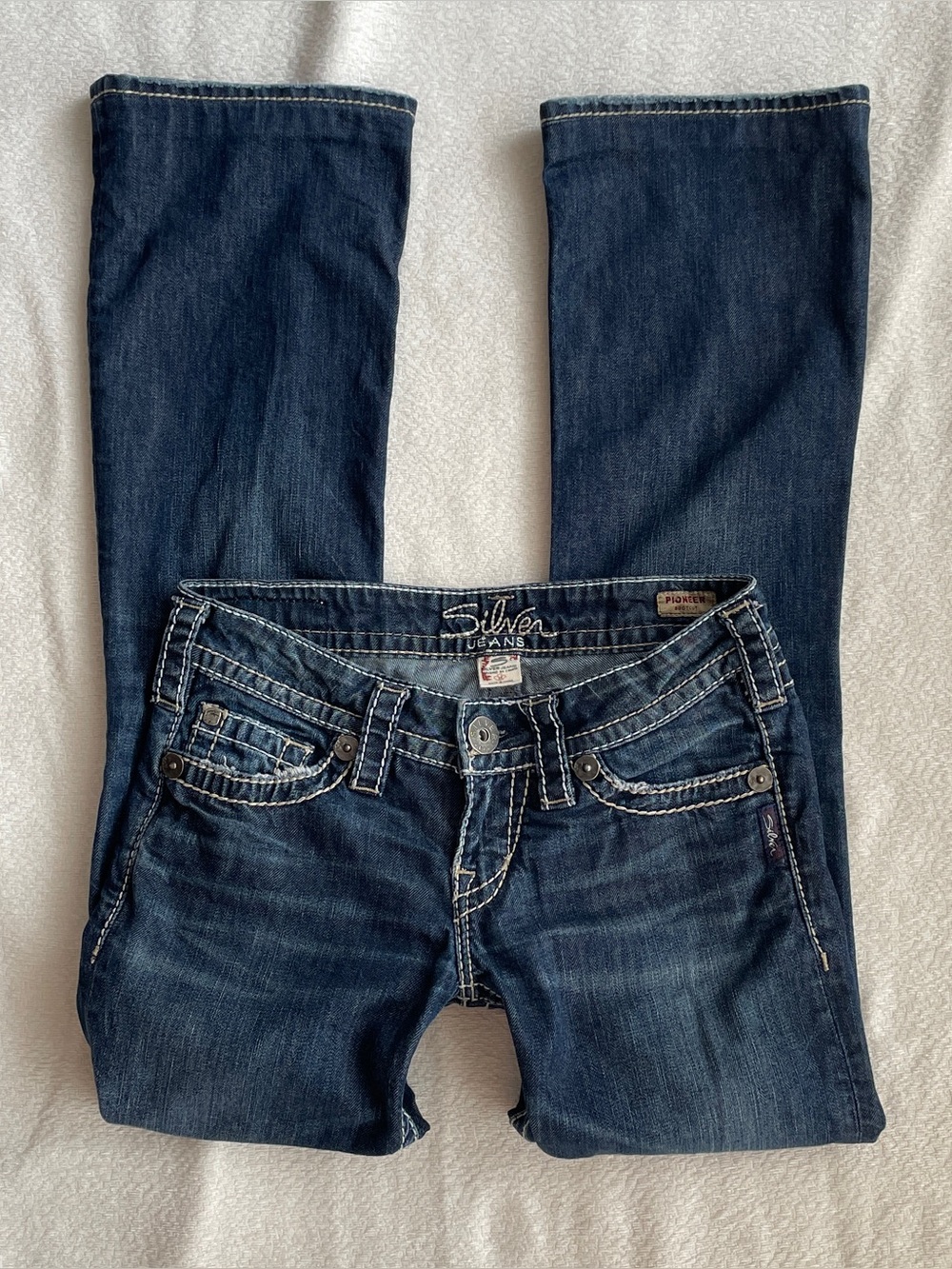 Silver Jeans Low Rise Bootcut Women 25x33 Dark Wash Denim Y2K Indie Western